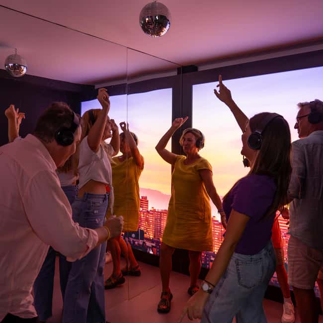 Madrid: Happiness Museum Interactive Experience Ticket - The Rhysodrome Laugh Experience: A Loud Room With a Purpose