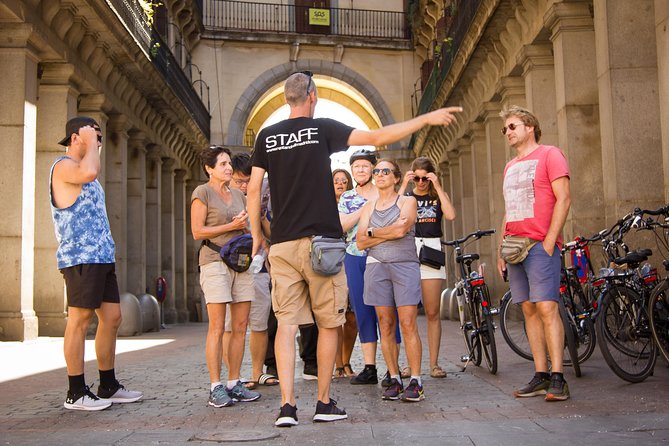 Madrid Highlights Bike Tour - Puerta del Sol: The Middle of Everything