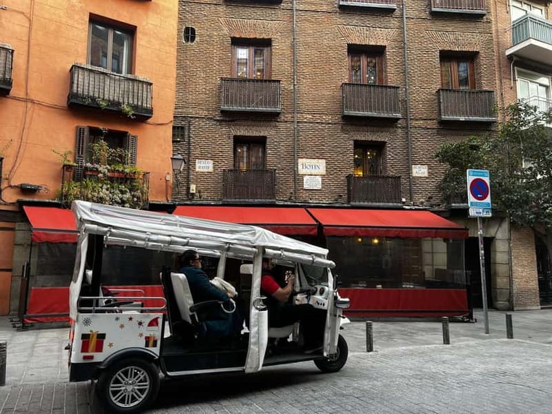 Madrid: Highlights City Tour by Electric Tuk Tuk - Why an Electric Tuk-Tuk Fits Madrid So Well