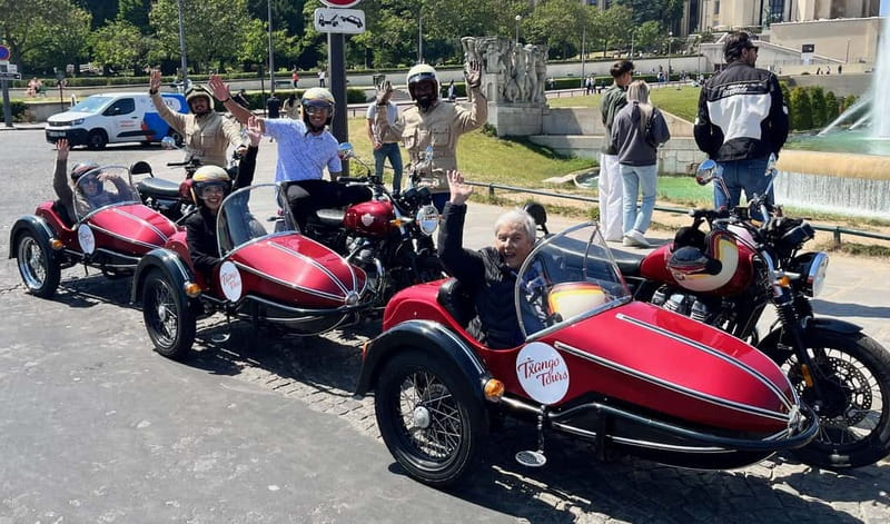 Madrid Highlights: Private Vintage Sidecar Tour (1 Hour) - Royal Palace views: your first stop from the sidecar
