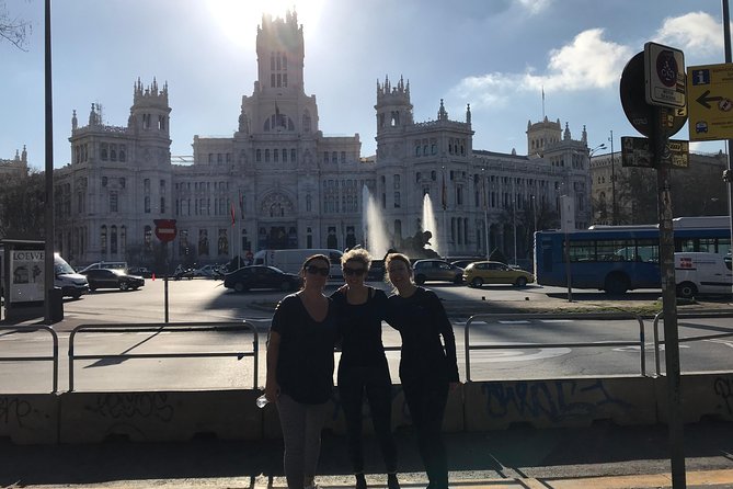 Madrid Highlights Running Tour - Pace, shoes, and group size: how hard is it really?