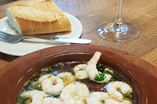 Madrid History Food Tour: Tapas & Drinks Tasting - The history angle: tapas as a Madrid habit, not a gimmick
