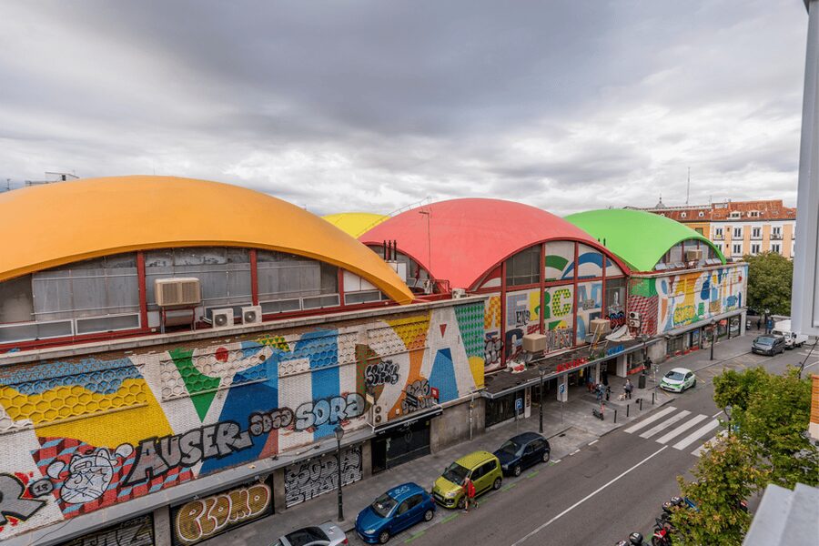 Madrid Insolite En Français : Hors des Sentiers Battus - Plazas and churches that teach you how Madrid “layers” time