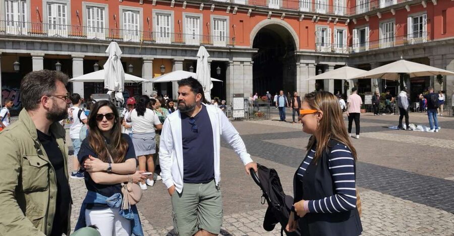 Madrid: Kids and Family Sightseeing Tour - Royal Palace gardens: big grandeur without museum fatigue