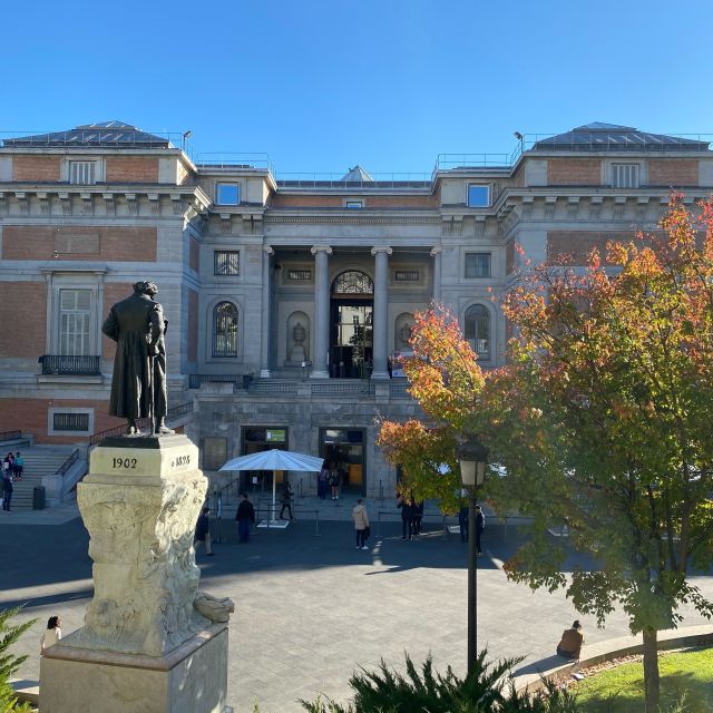 Madrid: Museo del Prado Guided Tour - Raphael, Titian, and Tintoretto: The Italian Renaissance in Madrid