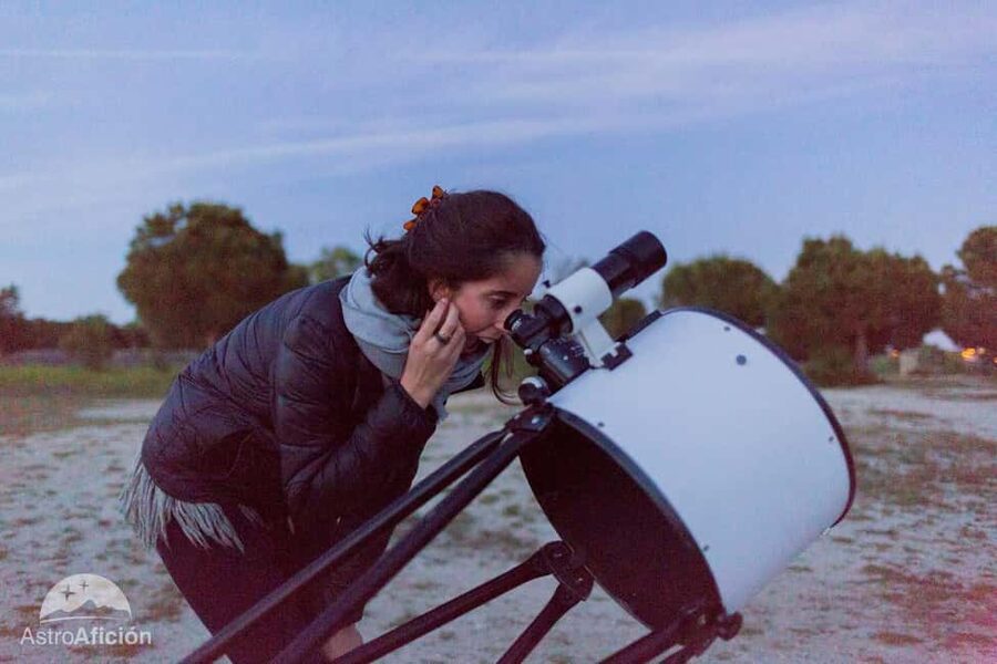 Madrid: Night sky observation with an expert astronomer - Telescope time with a 30 cm aperture: what you can expect to see