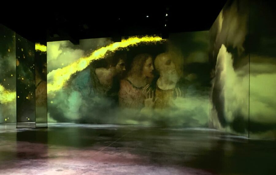 Madrid: Nomad Immersive Museum - De Monet a Kandisky - The 40-minute projection show: where the magic is made (and why it works)
