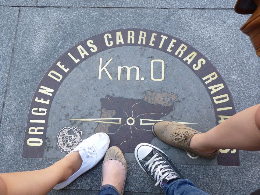 Madrid Old City - Guided Walking Tour up to 12 guests - 2,5h - Plaza de la Villa and the medieval civic core