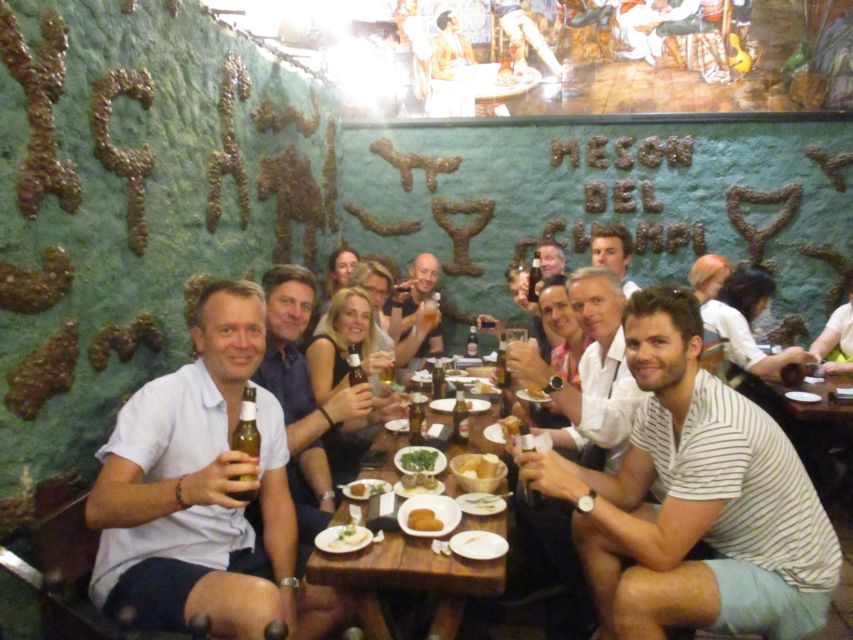 Madrid: Old Madrid Walking Food and Wine Tour - Timing, meeting point, and what to bring for a smooth walk