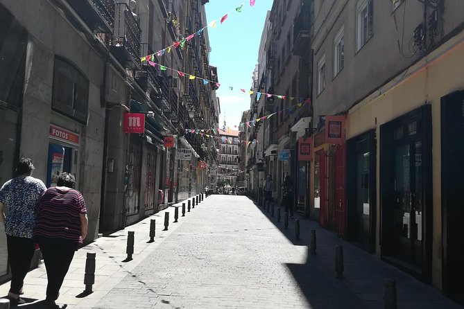 Madrid Old Town Private Walking Tour - Behind the walls: understanding the monarchy’s center