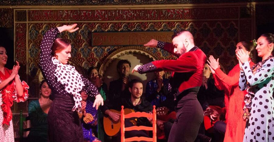 Madrid: Old Town Walking Tour and Flamenco Show - Why this Madrid night combo actually works