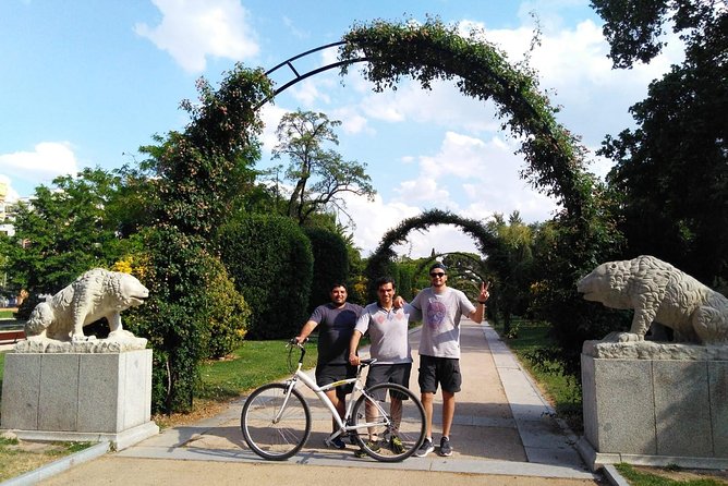 Madrid Parks Bike or e-bike Tour: Riverside & Casa de Campo - What the 2 Hours Feels Like (and Who It Suits Best)