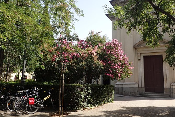 Madrid Parks & Riverside Bike Tour - Matadero Madrid and the Manzanares bike lane: culture meets riverside riding