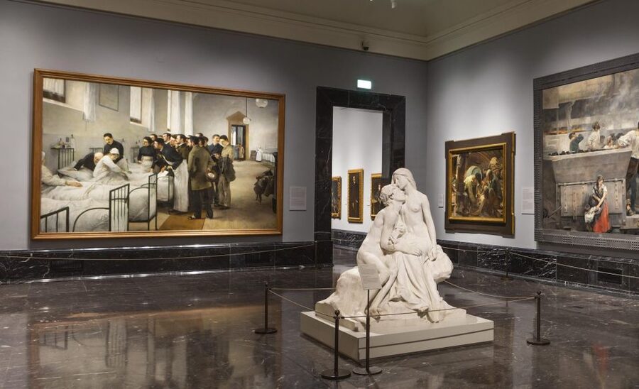Madrid: Prado Museum Guided Tour With Fast Access - What the guides actually do for you inside the museum