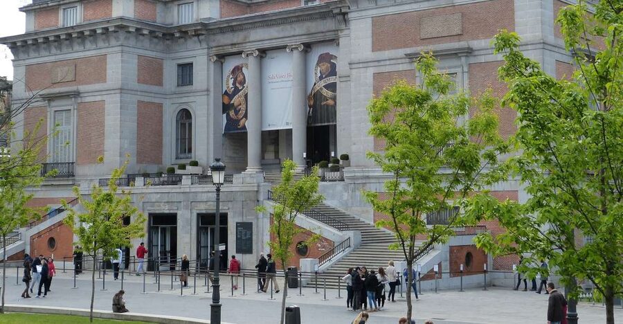 Madrid: Prado Museum Guided Tour With Fast Access - Getting started at Monumento a Goya: simple, predictable logistics