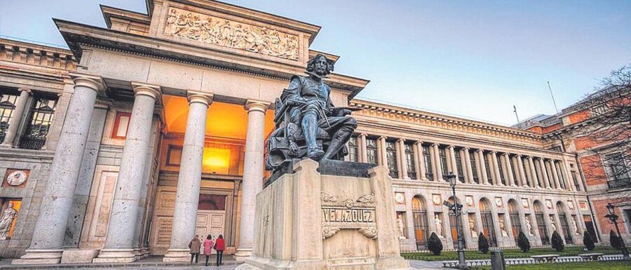 Madrid: Prado Museum Guided Tour with Ticket - Titian and the Spanish monarchy: why “commissioned” matters