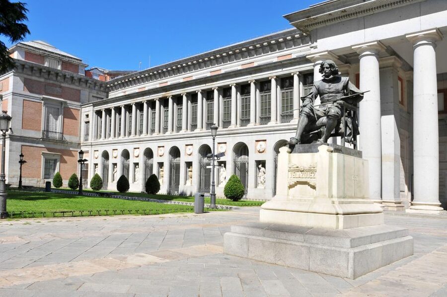 Madrid: Prado Museum & Royal Palace Private Tour w/ Tickets - Skip-the-Line Tickets and Private Pacing: The Value Math