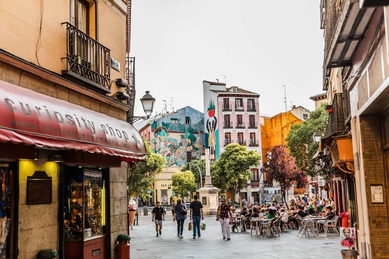 Madrid: Private Custom Tour with a Local Insider (2-8 hrs) - Meeting Up Smoothly: Hotel Pickup and a Walking-First Plan