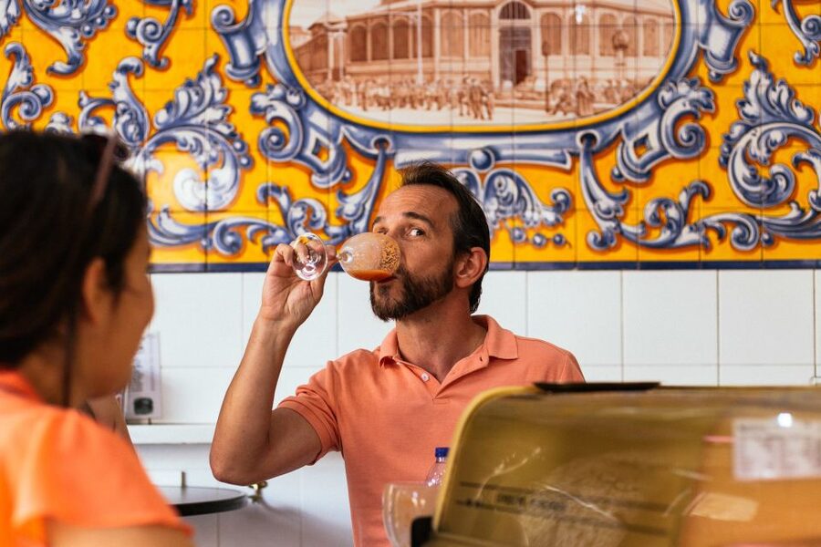 Madrid: Private Food Tour – 10 Tastings with Locals - What you’ll eat and drink: savory, sweet, and local beverages