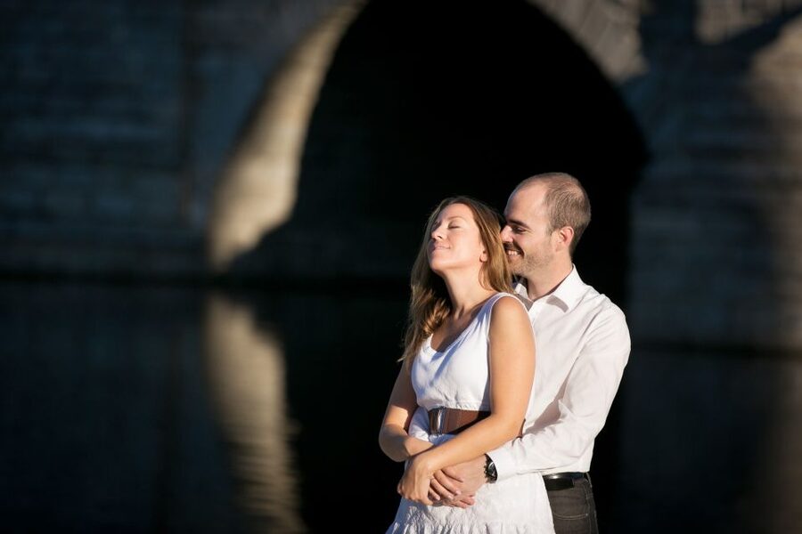 Madrid: Private Photo Shoot and Professional Images - Choosing Outfits, Props, and Poses Without Stress