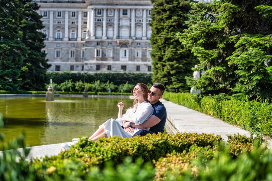 Madrid: Private Photoshoot with a Professional Photographer - What to watch out for (small considerations that matter)