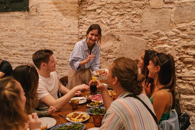 Madrid: Private Tapas & Wine Food Walking Tour in La Latina - Should you book this private tapas-and-wine tour?