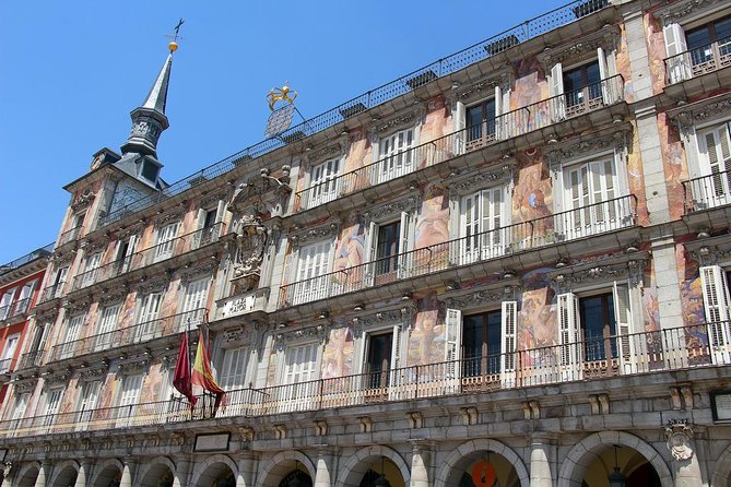 Madrid Private Walking Tour: Very Best of City Center - Price and value: is $295.33 per person fair?