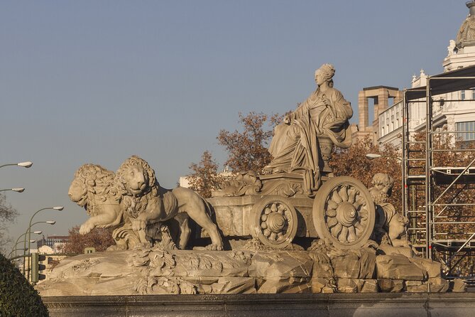 Madrid: Private Walking Tour with a Local - Museums and Attractions: How to Add One Without Throwing Off the Day