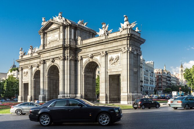 Madrid: Private Walking Tour with a Local - Meet Points That Keep Your First 30 Minutes Stress-Free