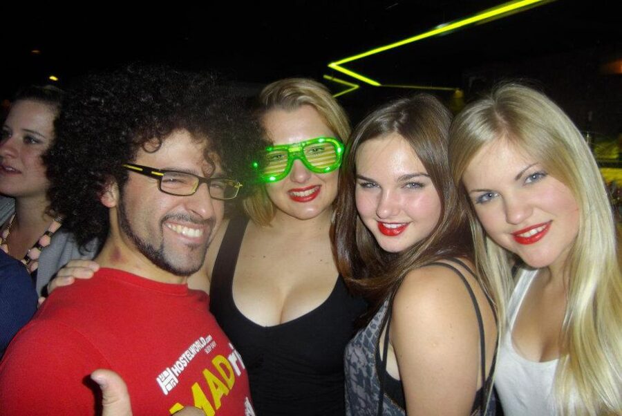 Madrid: Pub Crawl Madrid Running since 2005 Bar Exploration - Who This Pub Crawl Suits Best (And Who Should Skip It)