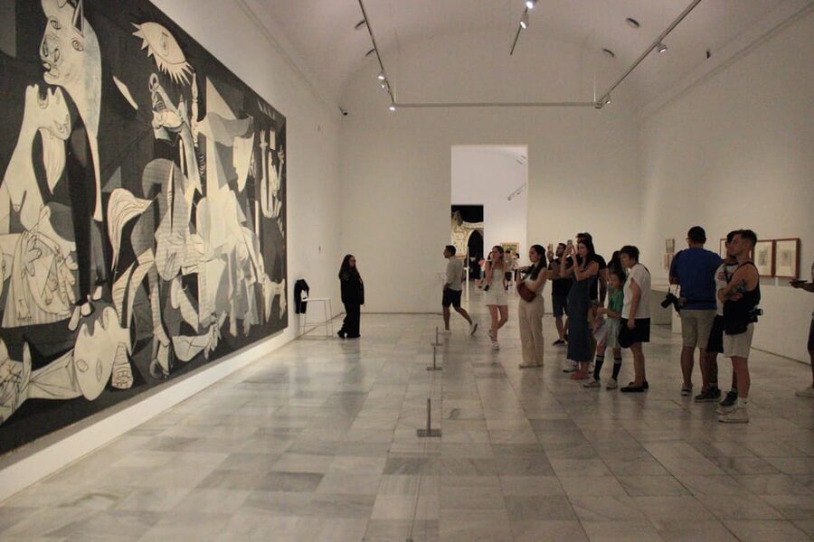 Madrid: Reina Sofía Museum Guided Tour - Your free time after the tour: how to keep the momentum going