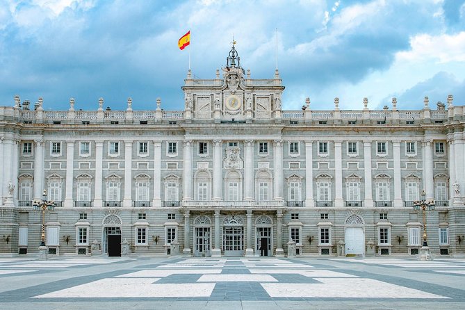 Madrid Royal Palace and Prado Museum Private Tour with Transfers - Price and value: what $356.90 buys you (and what it doesn’t)
