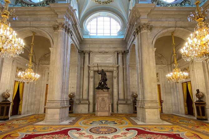 MADRID: Royal Palace and Prado Museum with transportation included - The included ride: why the Prado-to-palace transfer is part of the value