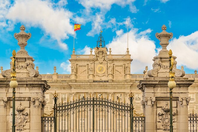 Madrid: Royal Palace Expert Guided Tour with Optional Tapas - Optional upgrade: Royal Collections Gallery if you want the art-heavy side