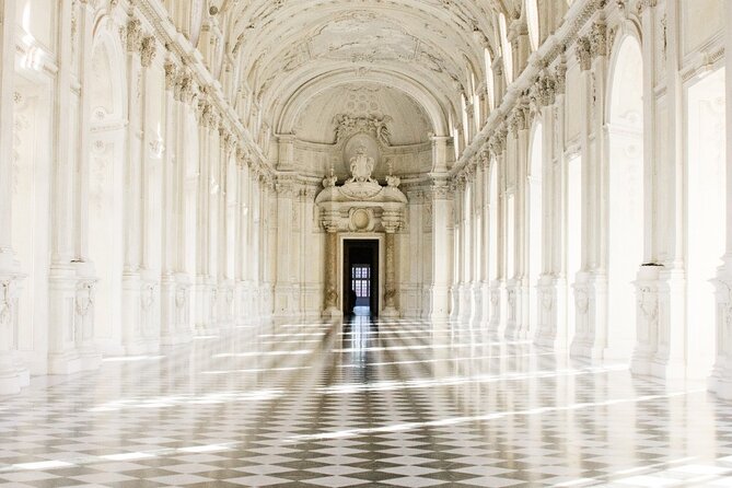 Madrid: Royal Palace Expert Guided Tour with Optional Tapas - Who should book this tour (and who might want a different plan)
