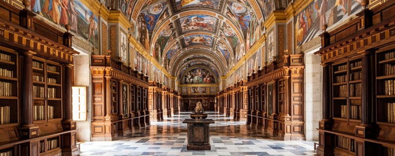 Madrid: Royal Palace Expert Guided Tour with Skip-the-Line - Private Royal Apartments: the best mix of art, armor, and royal life