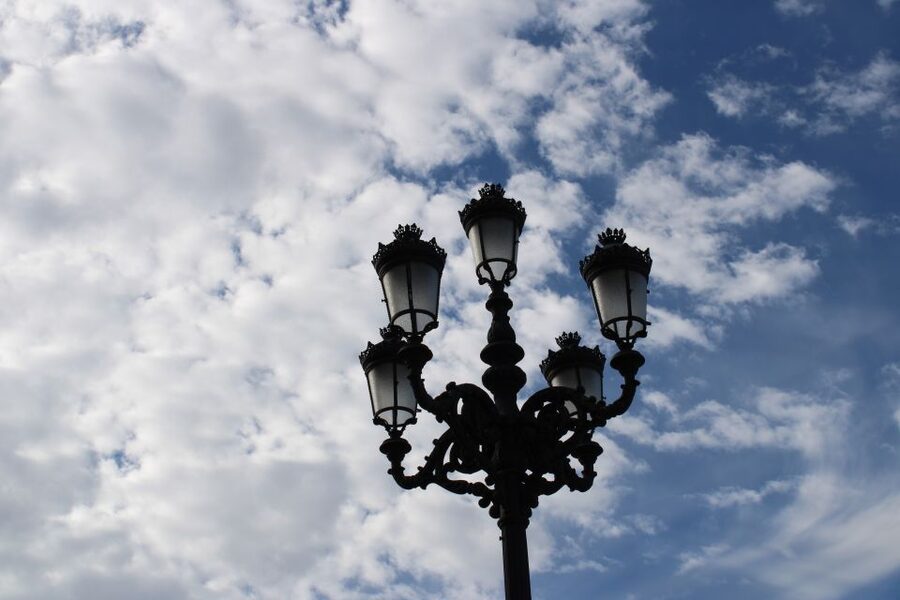 Madrid: Royal Palace Private Tour with Entry Ticket - Key things to know before you go