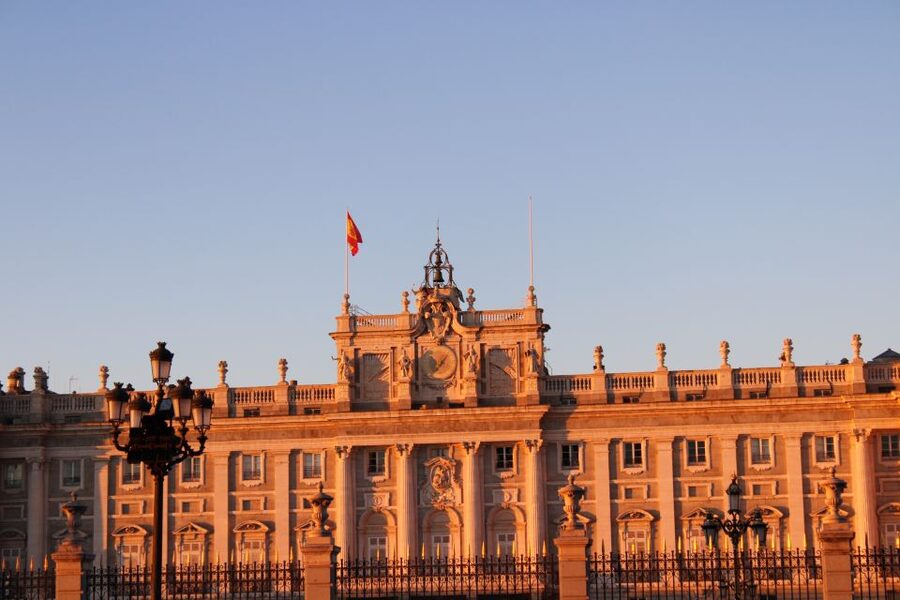 Madrid: Royal Palace Private Tour with Entry Ticket - Carlos III apartments: the rooms that make the palace feel lived-in