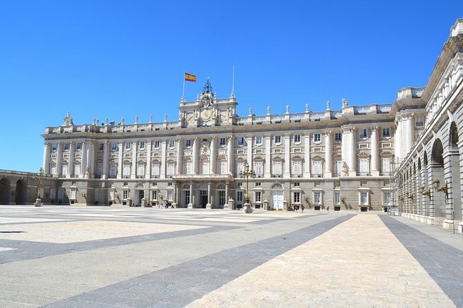 Madrid Royal Palace & Retiro Park Tour with Optional Tapas - Optional tapas at Casa Ciriaco: a smart add-on with real-world limits