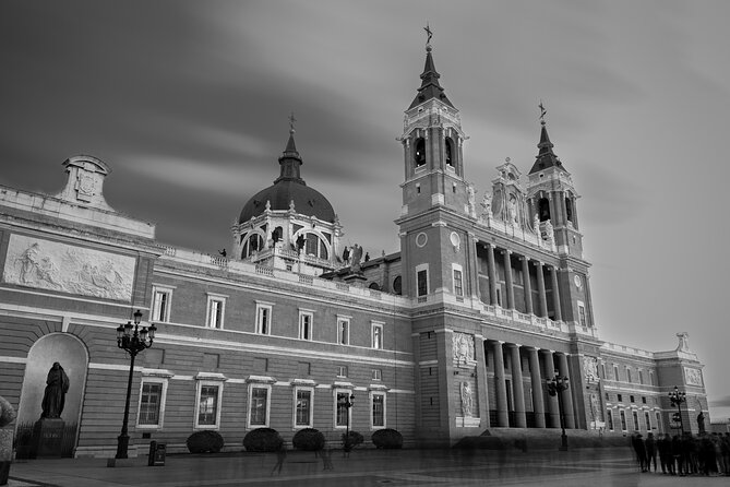 Madrid’s History, Bites & Sips – An Intimate Tour Since 2018 - La Latina and the Segovia Viaduct: 1874 Iron to 1934 Structure