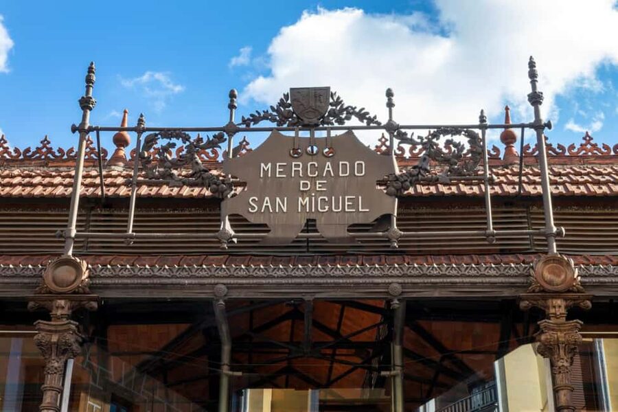 Madrid’s Private Walking Tour: A Food Tasting Journey - Plaza de la Villa: a breather before the market and main square tastings
