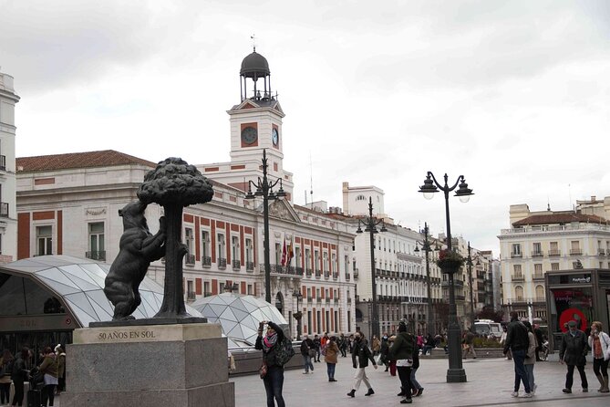 Madrid's Royal Palace & Prado Museum Private Walking Tour - The walking route that keeps Madrid making sense