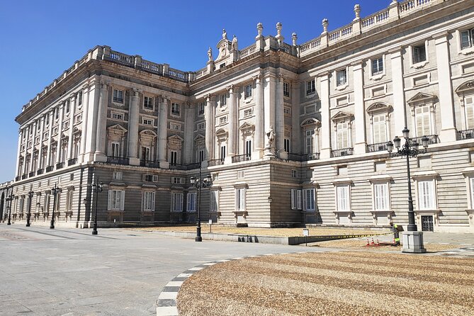 Madrid's Royal Palace & Prado Museum Private Walking Tour - Plaza de Cánovas del Castillo and the Fuente de Neptuno