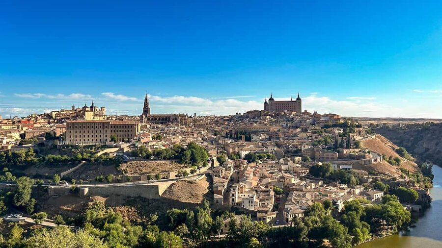 Madrid: Segovia, Ávila & Toledo Day Trip with Optional Lunch - Price and Lunch Options: How to Avoid the Most Common Surprise