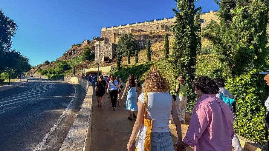 Madrid: Segovia, Ávila & Toledo Day Trip with Optional Lunch - Practical Tips to Make the Day Easier