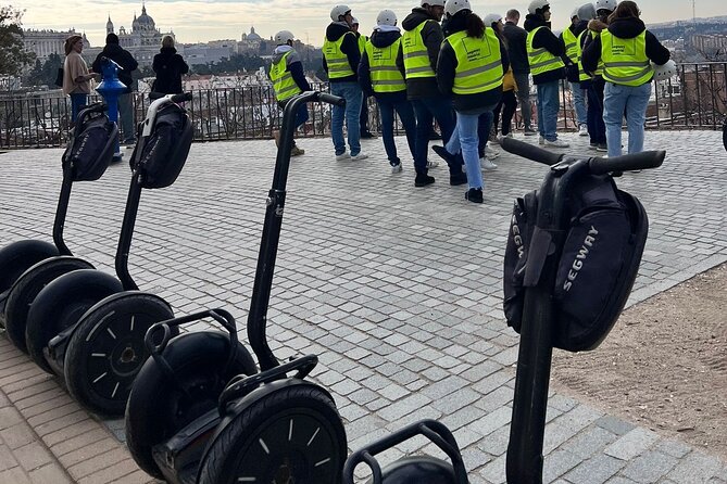 Madrid Segway Tour. Center and Retiro Park. - Retiro Park highlights: pond views, Crystal Palace, and the Fallen Angel