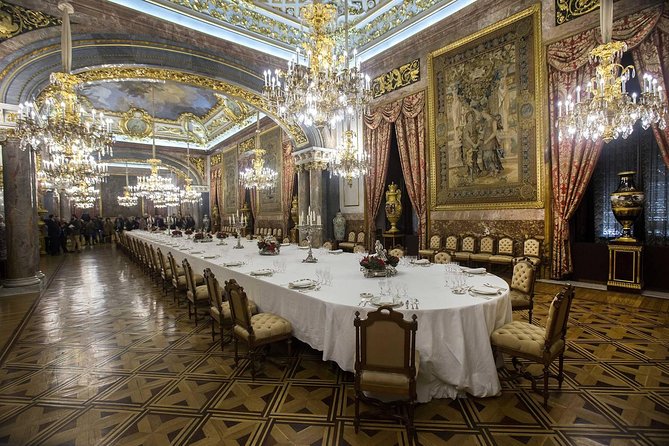 Madrid Sightseeing Tour with Royal Palace Skip the Line Ticket - Ventas Bullring and Bernabéu: When Madrid Goes Loud