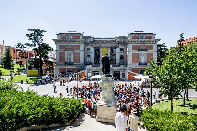 Madrid Sightseeing Tour with Royal Palace Skip the Line Ticket - “Moorish to Royal”: The Storytelling Behind the Stops