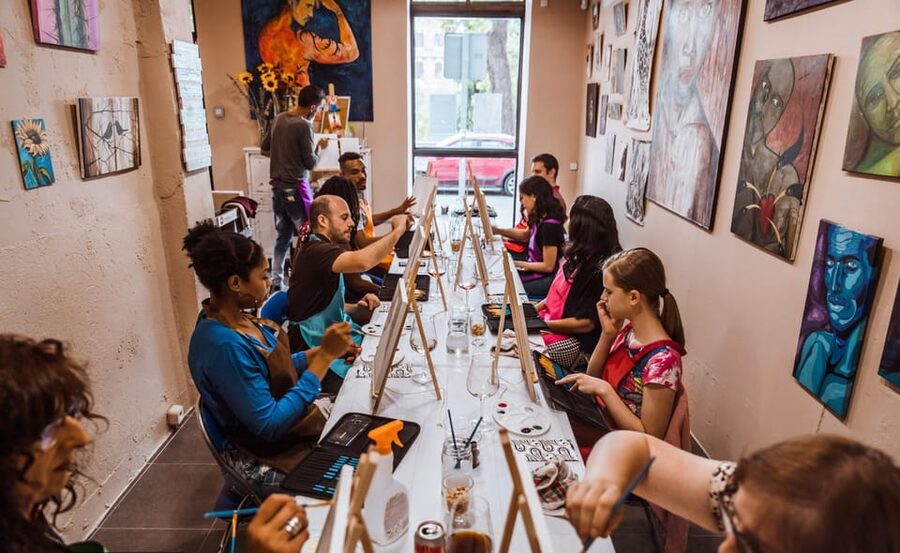 Madrid: Sip&Paint Workshop - Why This Madrid Sip&Paint Feels Different Than a Standard Activity