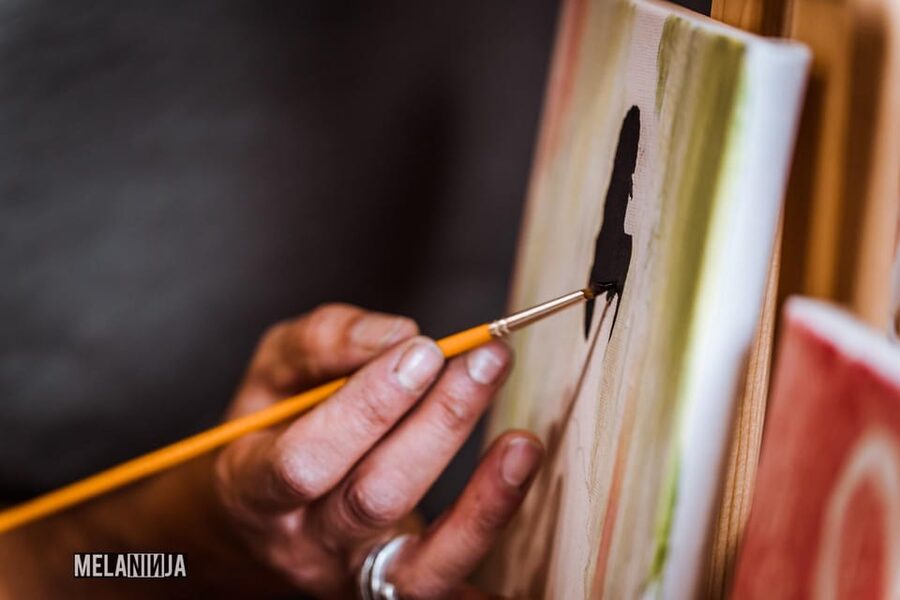 Madrid: Sip&Paint Workshop - The Acrylic Painting Lesson With Miguel: What You’ll Experience Step by Step